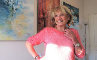 Ancienne infirmière et artiste peintre, Gabrielle expose ses peintures